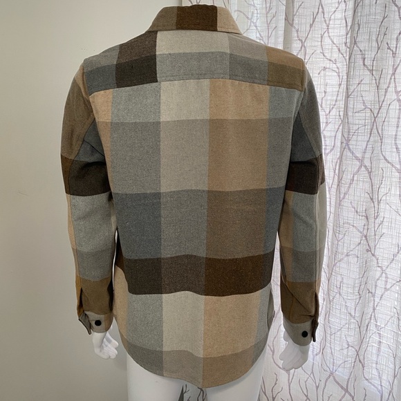 H&M - Plaid Overshirt - Picture 2 of 2